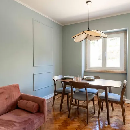 Charm House 45 - Pena Garden Flat *