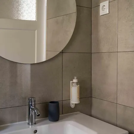 Charm House 45 - Pena Garden Flat